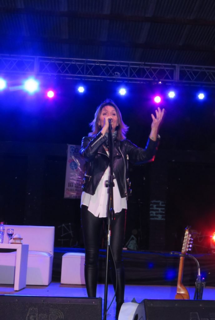 LA COSTA: Marcela Morelo cautivó a San Clemente en un recital que disfrutó toda la familia