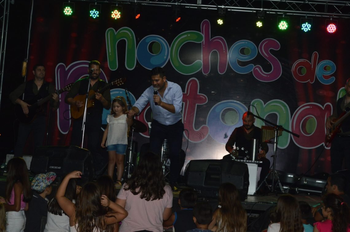 CASTELLI: MULTITUDINARIO ARRANQUE DE LAS NOCHES DE PEATONAL 2019