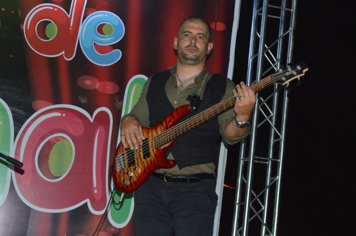 CASTELLI: MULTITUDINARIO ARRANQUE DE LAS NOCHES DE PEATONAL 2019