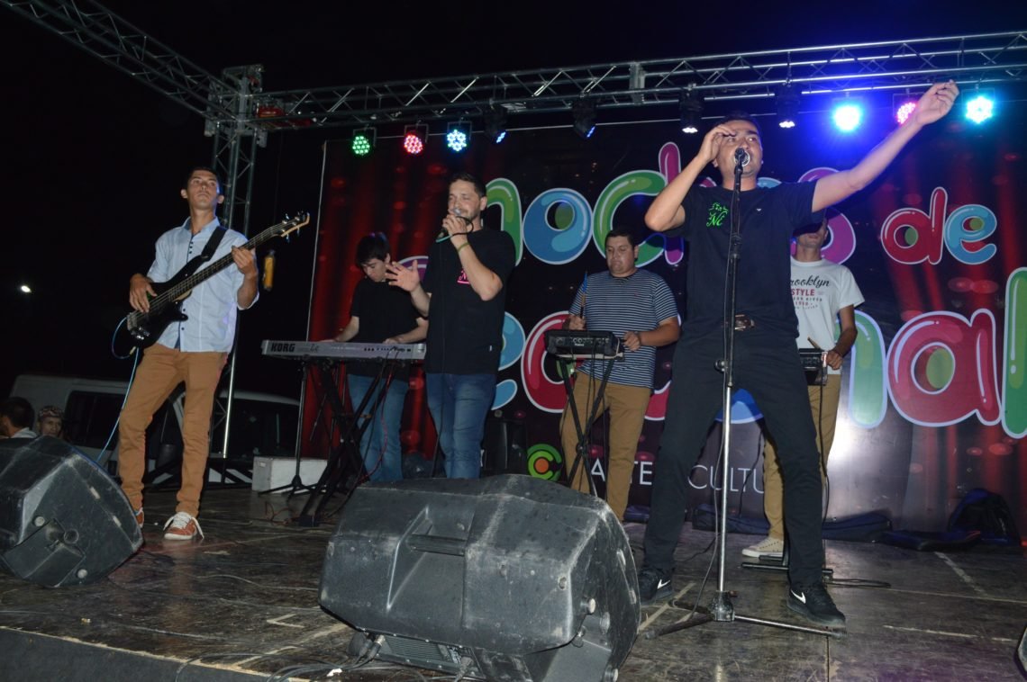 CASTELLI: MULTITUDINARIO ARRANQUE DE LAS NOCHES DE PEATONAL 2019