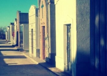 GENERAL LAVALLE: Las personas con residencia en La Costa, podrán visitar el Cementerio Municipal de General Lavalle los martes de 9 a 16 horas