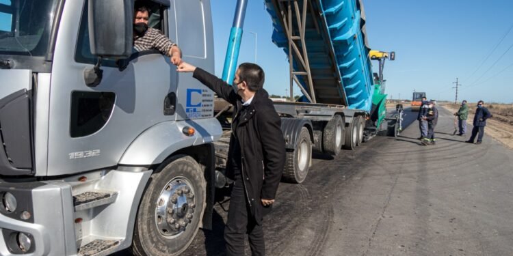 LA COSTA: Cristian supervisó la reactivación de los trabajos de la Ruta Interbalnearia