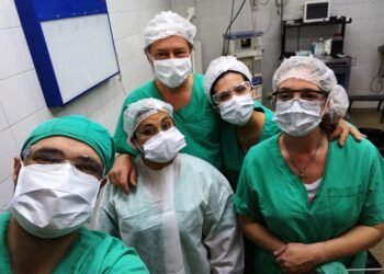 LA COSTA: AVANCE DE LA SALUD DE LA COSTA: TRAS CASI DOS DECADAS SE VOLVIÓ A REALIZAR UNA CIRUGÍA OTORRINOLARINGÓLOGA EN UN HOSPITAL MUNICIPAL