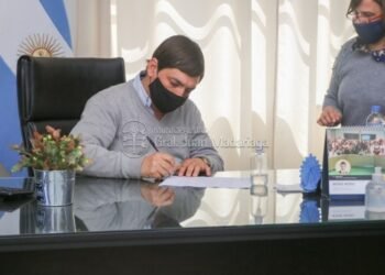 GENERAL MADARIAGA: El traspaso de mando se hizo debido a que Carlos Esteban Santoro se encuentra en uso de licencia acordada por la Ordenanza Nº 2646/20.