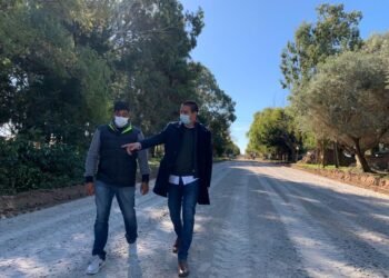 PARTIDO DE LA COSTA: Cristian recorrió los trabajos previos al arranque de la pavimentación en la Av. Naval de San Clemente