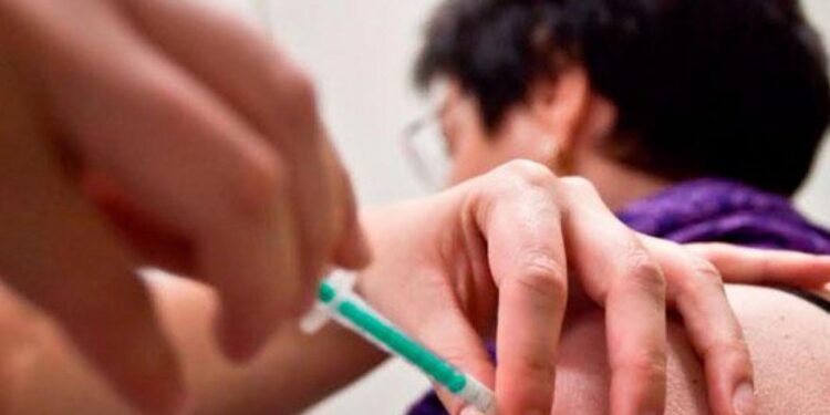 PARTIDO DE LA COSTA: La vacunación contra la gripe continúa en marcha en los centros de salud del Partido