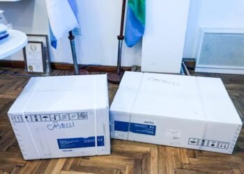 PARTIDO DE CASTELLI: LA PROVINCIA HIZO ENTREGA DE OTRO RESPIRADOR AL HOSPITAL DE CASTELLI