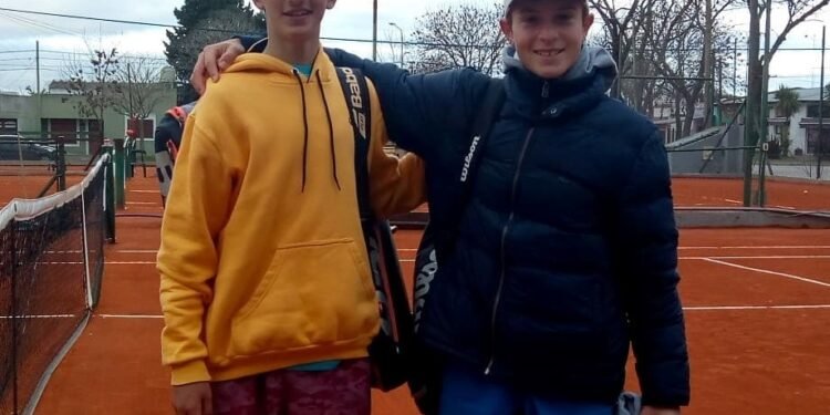 PARTIDO DE LA COSTA: Tenista del Centro Municipal de Alto Rendimiento tuvo un gran fin de semana y se quedó con dos títulos en el Abierto de Dolores