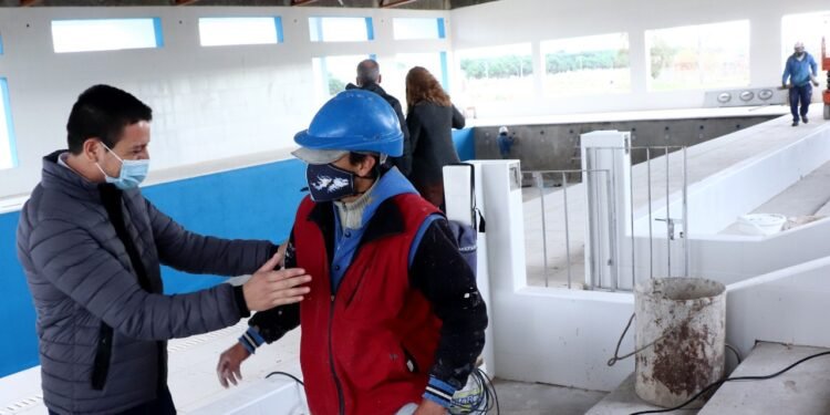 PARTIDO DE LA COSTA: Cristian recorrió en Mar del Tuyú los avances del nuevo Natatorio y Centro Deportivo del Partido de La Costa