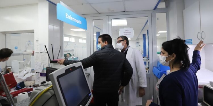 PARTIDO DE LA COSTA: Cristian supervisó obras en el Hospital de Mar de Ajó y agradeció al personal de salud por el esfuerzo de cada día