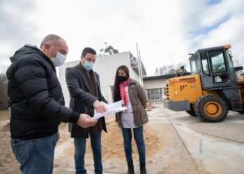 PARTIDO DE LA COSTA: Cristian recorre las escuelas para que todos los establecimientos educativos estén listos cuando la Provincia disponga la vuelta a las aulas