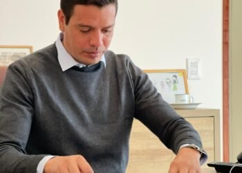 PARTIDO DE LA COSTA: Cristian firmó un convenio para la construcción de un Centro de Desarrollo Infantil en Mar del Tuyú