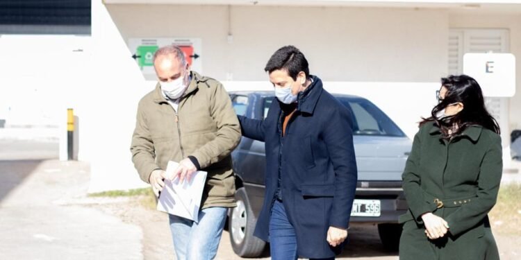 PARTIDO DE LA COSTA: Cristian supervisó obras en el nuevo sector de Hemoterapia y el Laboratorio del Hospital de Mar de Ajó