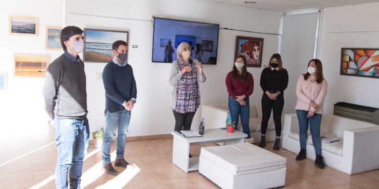 PARTIDO DE LA COSTA: Continúan las capacitaciones a prestadores turísticos del Partido de La Costa para brindar más y mejores servicios