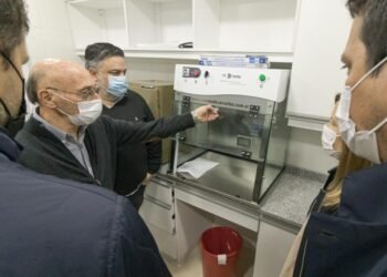 PARTIDO DE LA COSTA: Cristian visitó el nuevo sector de Hemoterapia y el Laboratorio del Hospital Municipal de Mar de Ajó