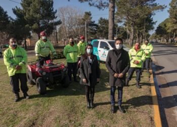 PARTIDO DE LA COSTA: Cristian entregó nuevos móviles todo terreno para el equipo de Defensa Civil de la Municipalidad de La Costa