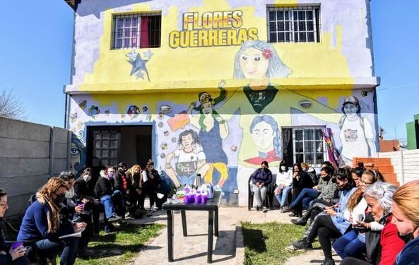 Los hogares, refugios, casas de medio camino y otros espacios son centrales para acompañar a mujeres y LGBTI+ en situación de violencia de género.