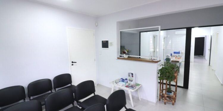 PARTIDO DE LA COSTA: Cristian inauguró Centros de Atención Primaria de la Salud que ya están en pleno funcionamiento en el Partido de La Costa