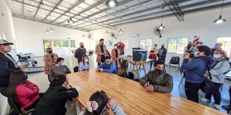 PARTIDO DE PINAMAR: ARRANCÓ EL TALLER PROTEGIDO