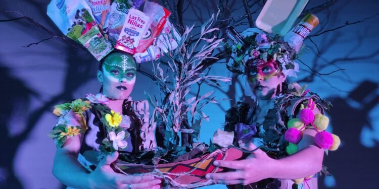 PARTIDO DE LA COSTA: El Ballet Municipal de La Costa estrenó Flora, su nuevo espectáculo de música y danza con temática del cuidado del ambiente