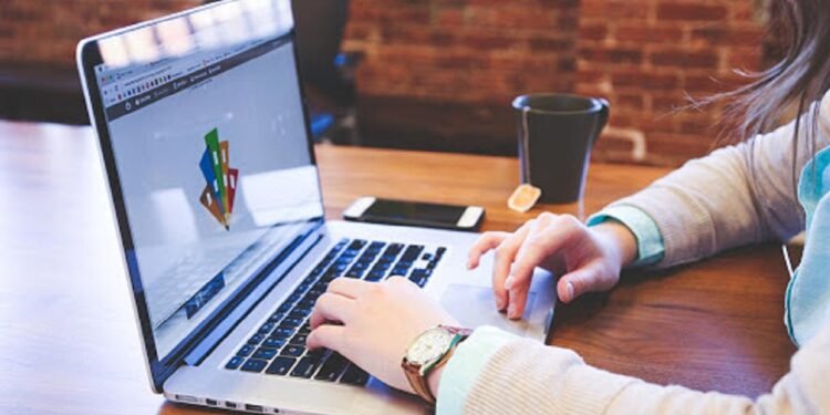 PARTIDO DE LA COSTA: Abrió la inscripción a las carreras a distancia de la Universidad Nacional de Avellaneda