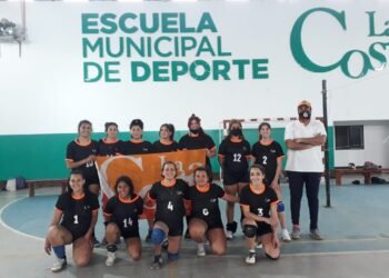 PARTIDO DE LA COSTA: Alumnas de la Escuela Municipal de Vóley volvieron competir en un encuentro regional