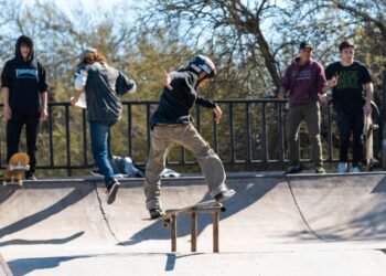 PARTIDO DE LA COSTA: Con skaters de toda la región se realizó una competencia que otorgó plazas para la Final Provincial de los Juegos Bonaerenses