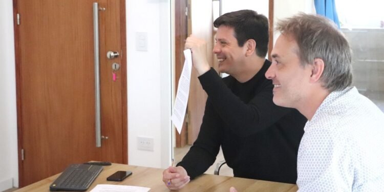 PARTIDO DE LA COSTA: Cristian firmó un convenio con la Corporación Vitivinícola Argentina para impulsar el desarrollo productivo y turístico con el Partido de La Costa