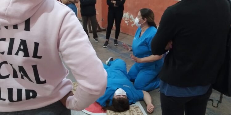 PARTIDO DE LA COSTA: La Municipalidad de La Costa realiza talleres de Promoción de la Salud en las escuelas secundarias