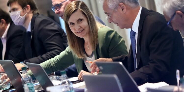 PARTIDO DE LA COSTA: El Consejo de la Magistratura sesionó en el Partido de La Costa y avanza en la descentralización del organismo