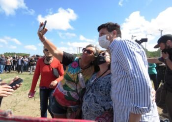 PARTIDO DE LA COSTA: FIRME Y ESPERANZADOR DISCURSO DE CRISTIAN PARA LOS SUEÑOS DE LA COMUNIDAD DEL PARTIDO DE LA COSTA