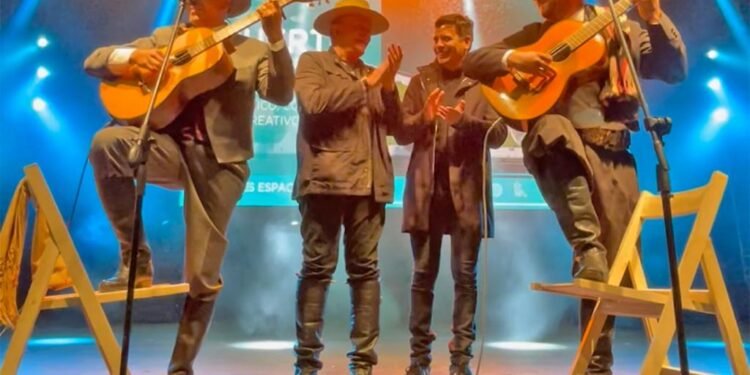 PARTIDO DE LA COSTA: Con un show de Antonio Tarragó Ros se vivió a puro baile el Día de la Tradición en el Partido de La Costa