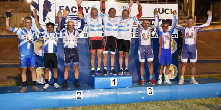 PARTIDO DE LA COSTA: El ciclista Aníbal Luna ganó medallas en el Campeonato Argentino Master de Pista que se disputó en Mar del Plata
