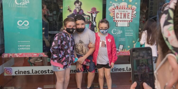 PARTIDO DE LA COSTA: Más de 30 mil costeros y costeras disfrutaron de la propuesta Todos al Cine