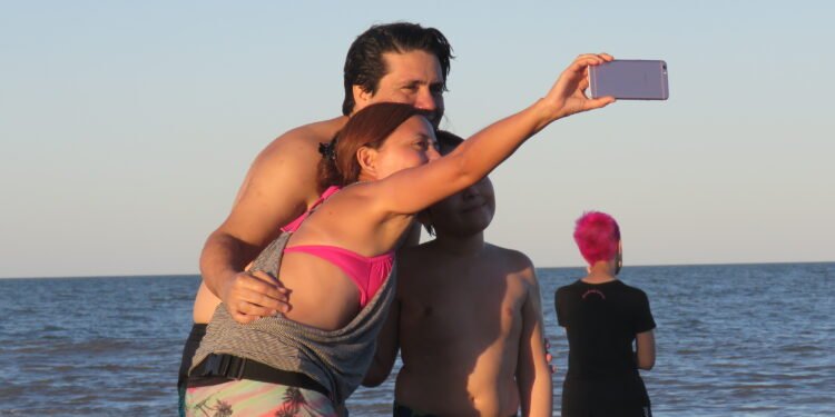 PARTIDO DE LA COSTA: Se suman más puestos y Guardavidas al Operativo de Seguridad en la Playa