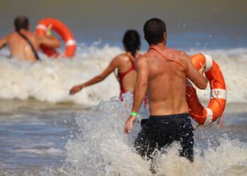 PARTIDO DE LA COSTA: Se puso en marcha una nueva etapa del Operativo de Seguridad en la Playa