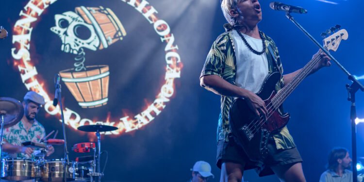 LA COSTA: Cierre a todo ritmo con Rombai y bandas locales en el última noche de la exitosa semana de Experiencia La Costa Fest