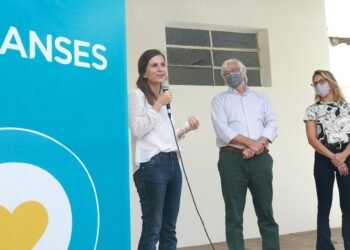RAVERTA INAUGURÓ NUEVAS OFICINAS DE ANSES EN TRES LOMAS Y FLORENTINO AMEGHINO
