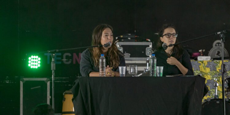 LA COSTA: Argentina Florece: Miss Bolivia cantó todos sus éxitos en una noche a pura música en Santa Teresita