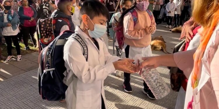 LA COSTA: Ciclo lectivo 2022: los chicos y chicas del Partido de La Costa volvieron a la presencialidad en las escuelas