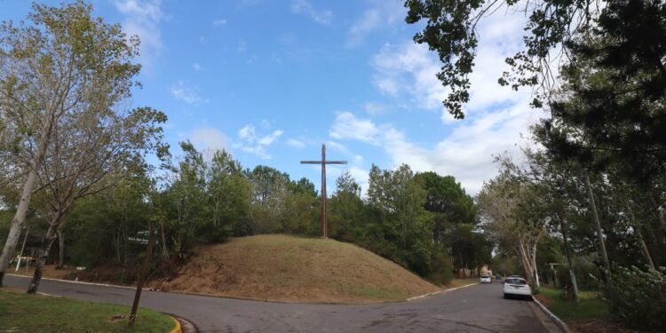 LA COSTA: El Plan Integral de Asfalto y colocación de luminaria LED avanza a toda marcha en las localidades del Partido de La Costa