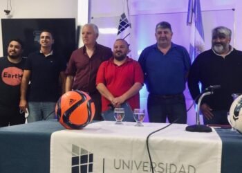 LA COSTA: Se presentó el primer Torneo Provincial de Clubes de Fútbol Playa que se realizará en el Partido de La Costa
