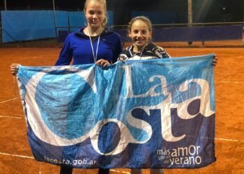 LA COSTA: Jóvenes promesas del tenis costero se destacaron en el Abierto de Dolores y fueron campeones en sus categorías