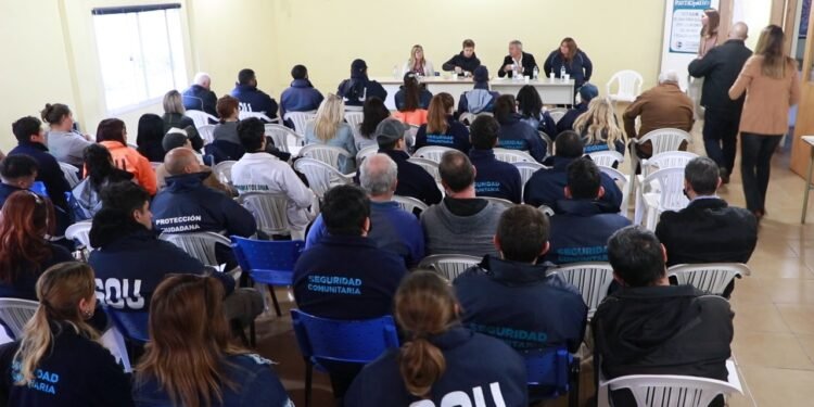 LA COSTA: La Municipalidad de La Costa continúa con las capacitaciones al personal para profesionalizar la atención y servicios a los vecinos y vecinas