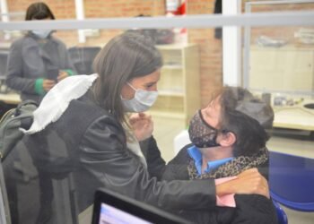 MIRTA, LA PRIMERA JUBILADA DE AHORA ES MÁS FÁCIL JUBILARTE EN NEUQUÉN