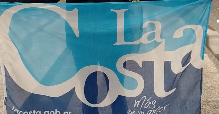 LA COSTA: La tenista costera Lara Díaz Zaya realizó una gira por Brasil donde participó de cuatro torneos y sigue sumando experiencia