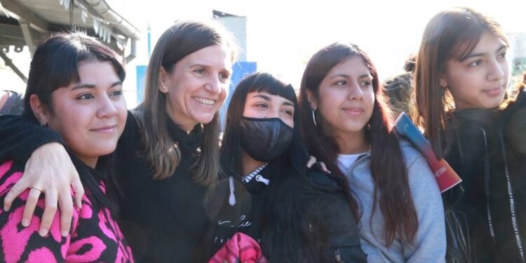 RAVERTA: “LAS BECAS PROGRESAR GARANTIZAN EL ACCESO IGUALITARIO A LA EDUCACIÓN”