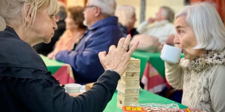 LA COSTA: Vecinos y vecinas de zona centro disfrutaron del ciclo Domingos en Compañía en Mar del Tuyú