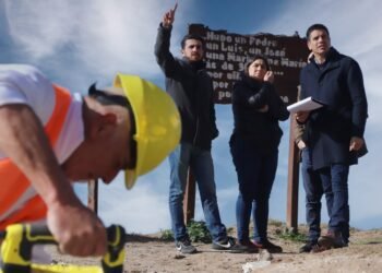 LA COSTA: Cardozo recorrió los trabajos en las nuevas bajadas hidráulicas del Paseo Costanero de Santa Teresita