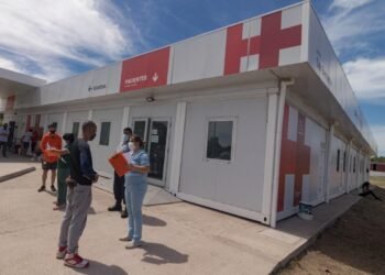 LA COSTA: El Hospital Modular de San Bernardo suma atención sanitaria y vacunación de calendario nacional